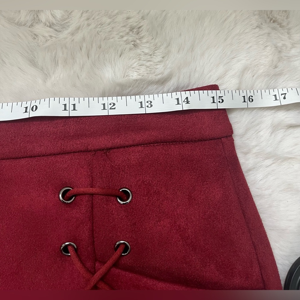 Stylish Red Lace-Up Skirt - Picture 8 of 10